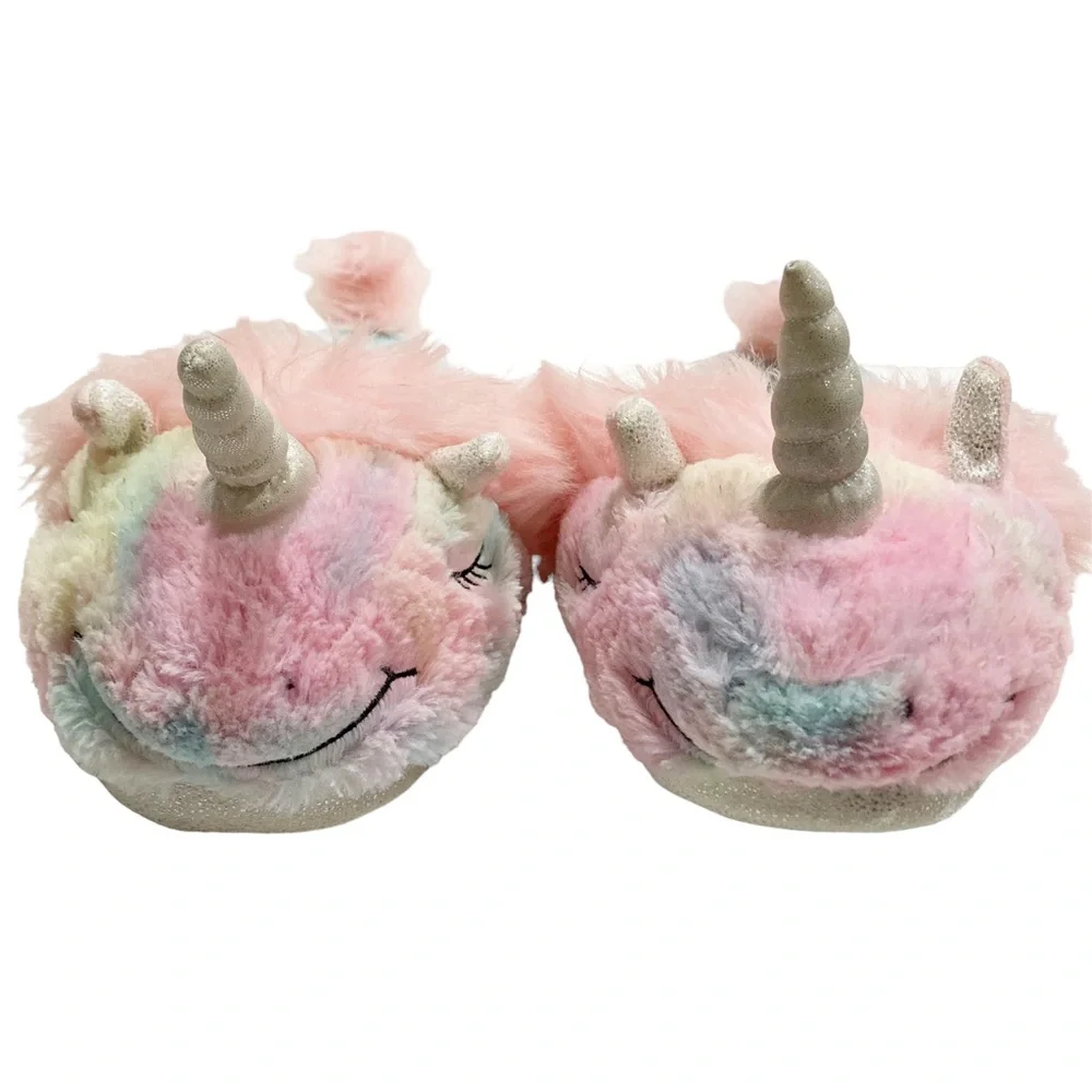 Wonder Nation slippers